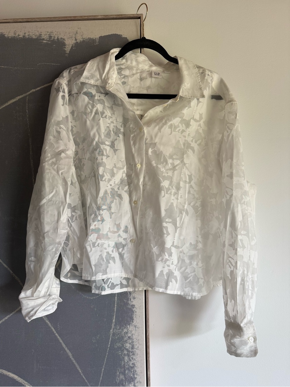 GAP White Floral Jacquard Button-Down Shirt